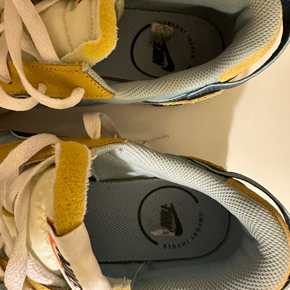 Women’s running shoes - Picture 4 of 9